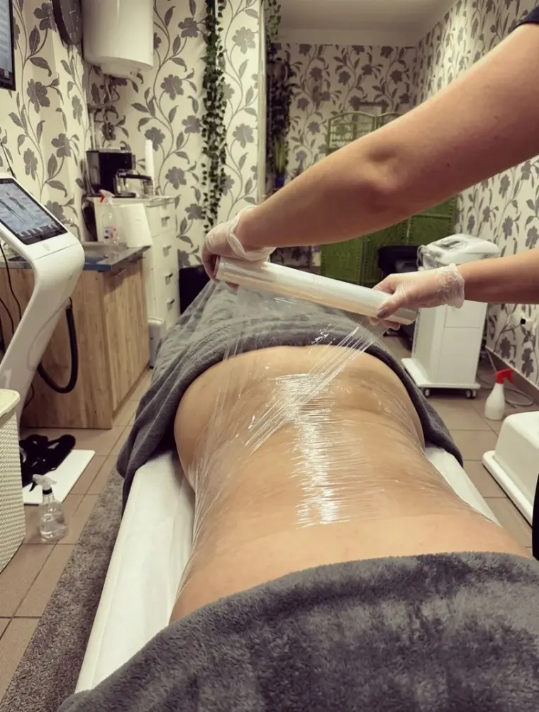 Body wrapping a feszesítés fázisban